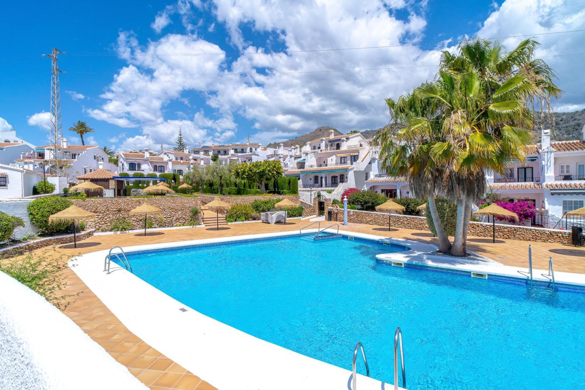 Los Naranjos 25A Private Pool Capistrano Village Nerja Exterior photo
