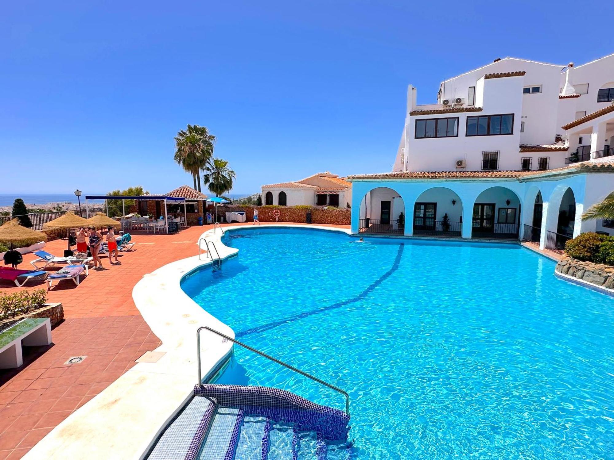 Los Naranjos 25A Private Pool Capistrano Village Nerja Exterior photo