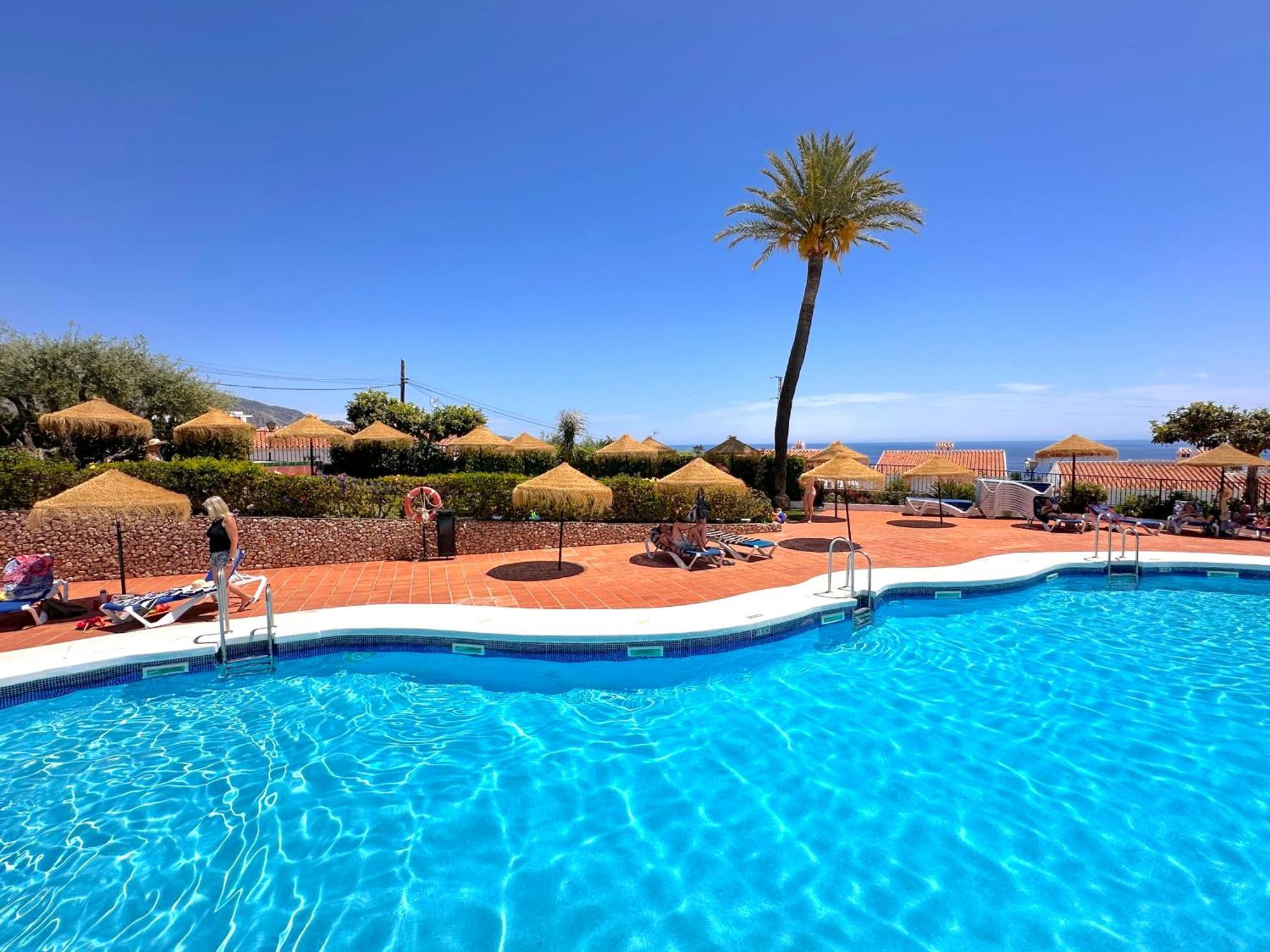 Los Naranjos 25A Private Pool Capistrano Village Nerja Exterior photo